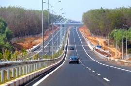 Bạn có hiểu luật trên cao tốc Việt Nam?