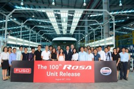 Sự kiện chiếc xe FUSO ROSA thứ 100 xuất xưởng tại nhà máy Samco