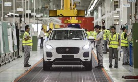 Jaguar Land Rover giảm 2.000 nhân viên trên toàn cầu