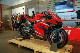 Chi tiết mô tô Ducati Superleggera V4 giá hơn 6 tỷ đồng của đại gia Minh nhựa
