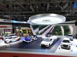 Triển lãm Ô tô Việt Nam 2022: Toyota chuyển mình đầy mới mẻ