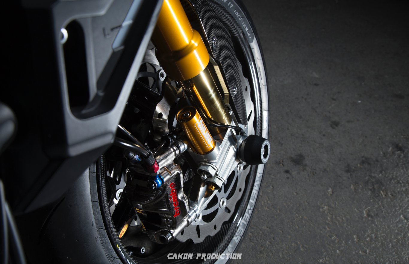 Yamaha MT-10 Carbon của biker Sài thành - 9