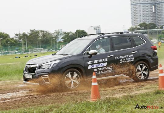 Khởi động chuỗi sự kiện lái thử Subaru Ultimate Test Drive 2020