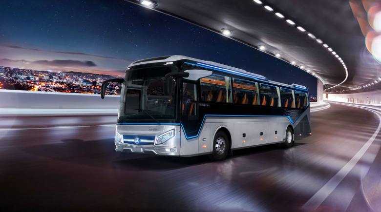 THACO AUTO giới thiệu mẫu xe bus cao cấp Mercedes-Benz