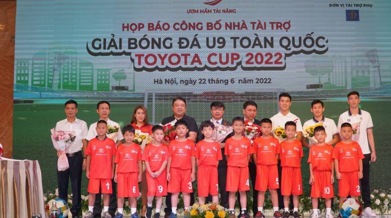 Khởi động giải bóng đá U9 toàn quốc Toyota Cup 2022