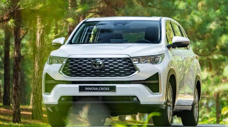 Toyota Việt Nam công bố doanh số bán hàng tháng 12/2024