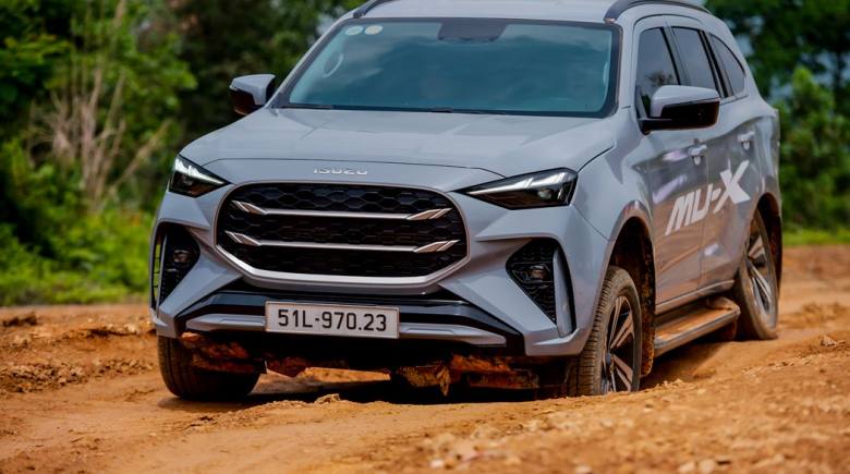 ISUZU ra mắt phiên bản MU-X 2025 nâng cấp đột phá phân khúc SUV