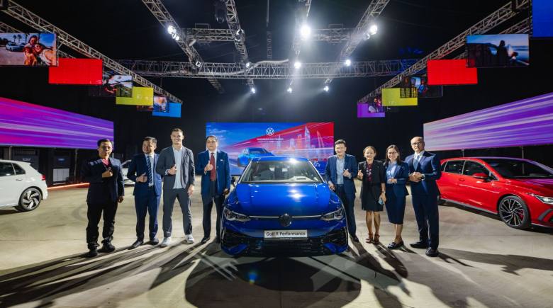 Volkswagen Golf chính thức ra mắt tại Việt Nam – Huyền thoại vượt thời gian trở lại