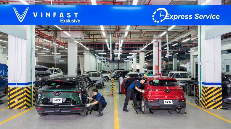 Vinfast triển khai chính sách hỗ trợ đặc biệt cho khách hàng miền Trung bị ảnh hưởng mưa lũ