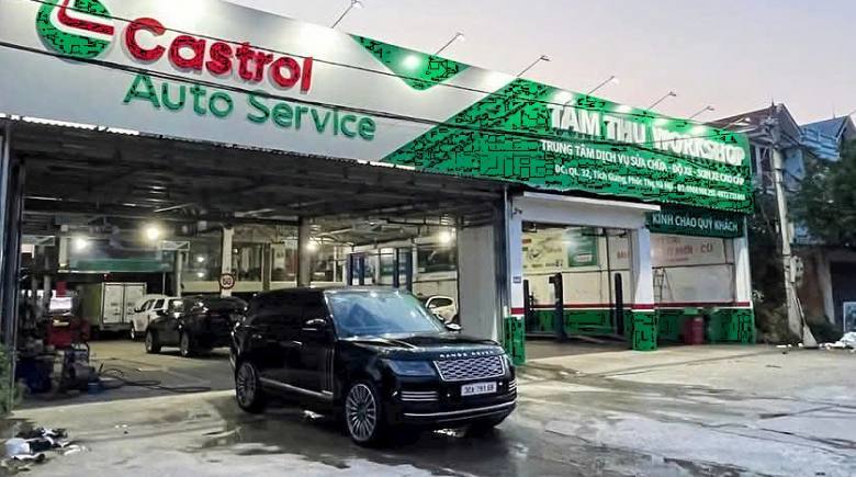 Tay chơi đồ sửa ô tô số một Hà Thành