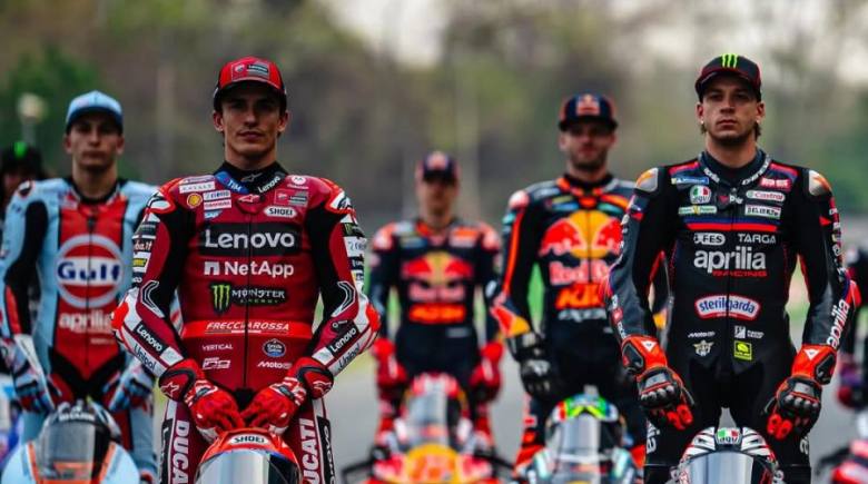 Lần đầu tiên trong lịch sử: 4 chiếc Aprilia góp mặt trong top 5 MotoGP