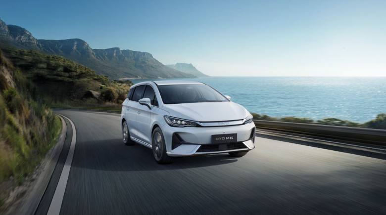 BYD Việt Nam tung ưu đãi lớn mùa hè, hỗ trợ tới 100% lệ phí trước bạ cho nhiều mẫu xe điện và hybrid