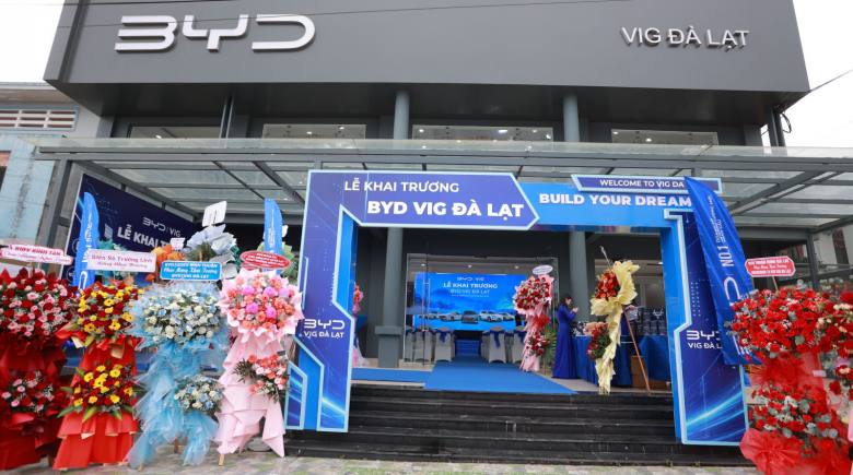 BYD Việt Nam khai trương hai showroom mới tại Hà Nội và Đà Lạt
