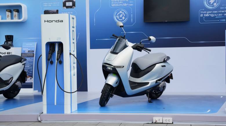 Honda UC3: Honda đã tìm ra lời giải mới cho xe máy điện đô thị?