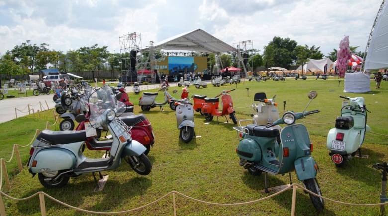 Vespa mừng 80 năm với ngày hội quy tụ cộng đồng scooter trong nước và quốc tế