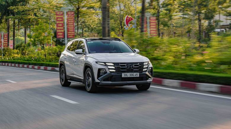 Hyundai bán 2.928 xe trong tháng 8, Creta và Tucson tiếp tục dẫn đầu