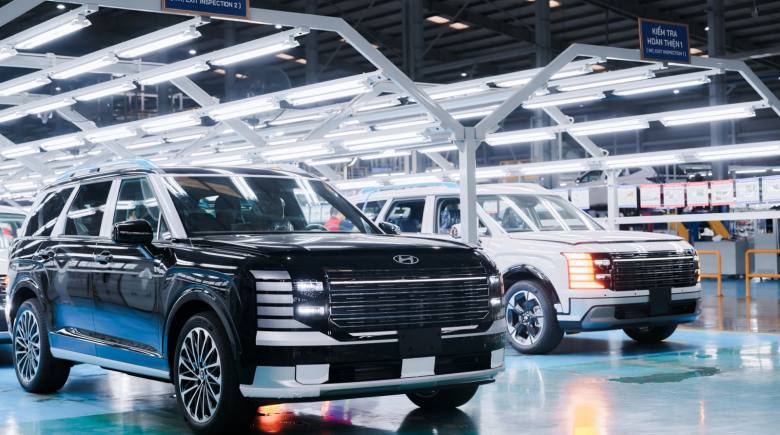 Hyundai Palisade Hybrid chính thức bàn giao tới tay khách hàng Việt