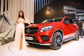Mercedes-Benz ra mắt bộ đôi GLE giá từ 3,3 tỷ tại VMS 2015 