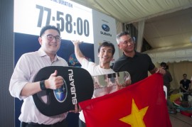 Người Việt Nam đầu tiên đoạt giải xe Subaru XV tại Singapore