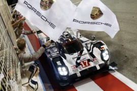Giải đua FIA World Endurance Championship 2016 cùng các tay đua hạng LMP1 và 2 mẫu xe 919 Hybrids