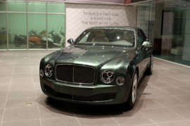 Bentley Mulsanne Speed 2016 đã có mặt tại Việt Nam