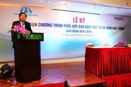 Thaco ký kết Chương trình phối hợp bảo đảm trật tự an toàn giao thông.