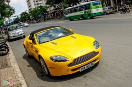 Xe thể thao hàng hiếm Aston Martin Vantage tại Sài Gòn