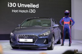 Ngắm xe gia đình đúng nghĩa Hyundai i30 2017 \'bằng xương, bằng thịt\'