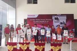 Hàng loạt khách mua ô tô trúng Honda SH Mode