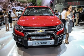 Cận cảnh Chevrolet Colorado 2017 giá 619 triệu đồng tại Việt Nam
