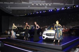 Mercedes-Benz E200 và E300 AMG ra mắt với giá từ 2.099 tỷ tại Việt Nam