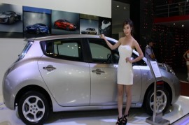 Nissan LEAF: Hiện đại và trong lành tại VMS 2014