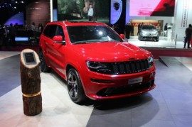 Paris Motor Show 2014: Jeep trình làng Grand Cherokee SRT Red Vapor