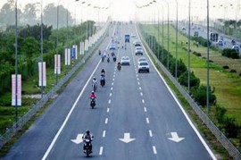 Việt Nam nên gộp chung làn cho xe máy và ôtô