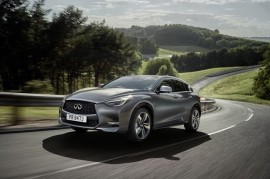 Những hình ảnh đầu tiên của Infiniti Q30