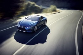 Lexus chính thức ra mắt mẫu xe sang LC 500h hoàn toàn mới