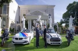 Euro Auto bàn giao xe MINI cho khách sạn Century