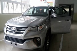 Lộ hình ảnh Toyota Fortuner 2017 sắp ra mắt Việt Nam