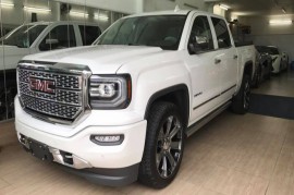 GMC Sierra Denali 2016, đối thủ của Ford F-150 Platinum xuất hiện tại Việt Nam