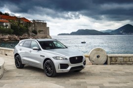 Chiếc SUV đầu tiên của Jaguar sẽ ra mắt tại Việt Nam vào tuần sau
