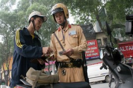 Báo giá mức phạt mới cho 9 lỗi vi phạm luật giao thông từ tháng 1 năm 2017