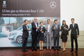 Mercedes-Benz bàn giao xe V250 cho khu nghỉ dưỡng 5 sao  Furama Resort Đà Nẵng