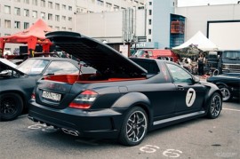 Tay chơi xe người Nga hô biến Mercedes S-class thành xe bán tải