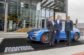 Porsche định hình lại sự can đảm trong năm mới