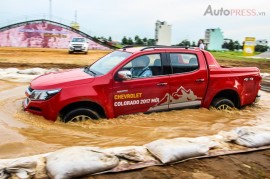 Quậy tưng bừng cùng Chevrolet Colorado tại Sài Gòn