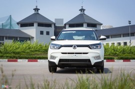 Cận cảnh xe SUV cỡ nhỏ SsangYong Tivoli giá hơn 600 triệu ở VN