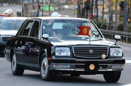 Có gì đặc biệt trên xe chống đạn của Hoàng gia Nhật Bản?