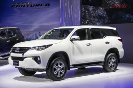 Toyota giảm giá đến 164 triệu đồng từ tháng 2/2017