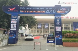 Khai mạc triển lãm ô tô Việt Nam 2016 tại Hà Nội