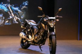 Yamaha FZ25 2017 lên kệ với giá bán từ 39,4 triệu đồng